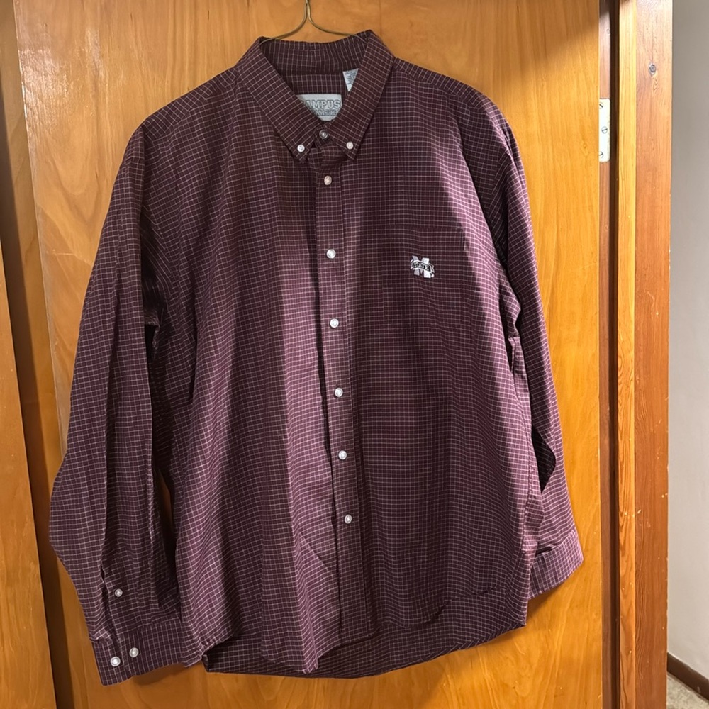 NWT - Mississippi State button up shirt